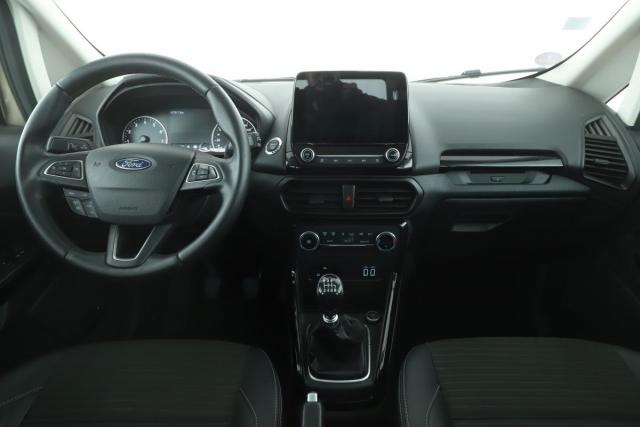 Ford Ecosport image 9