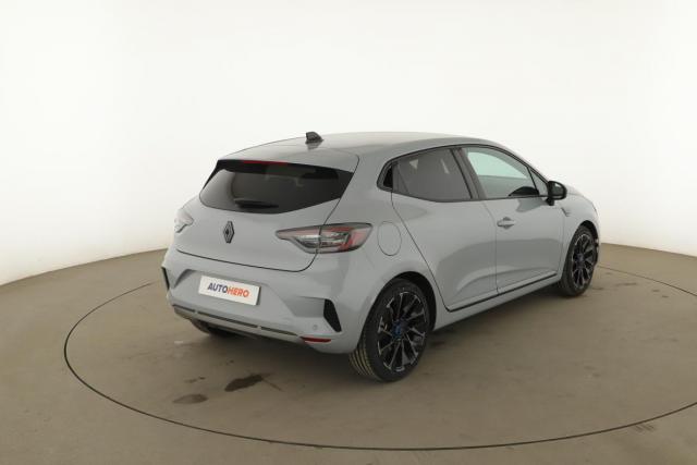 Renault Clio image 9