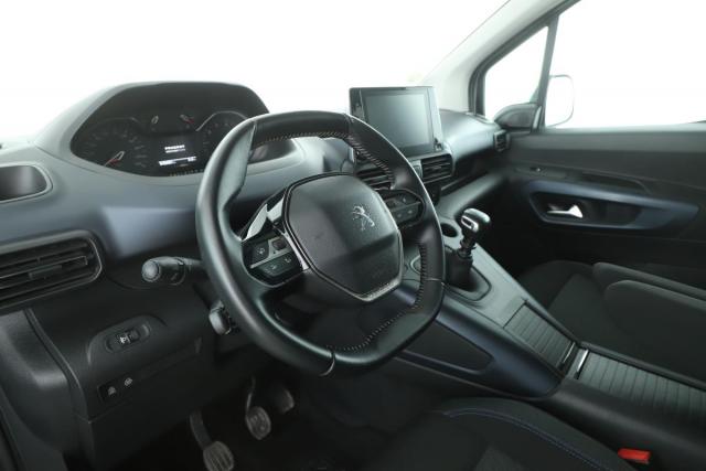 Peugeot Rifter image 6