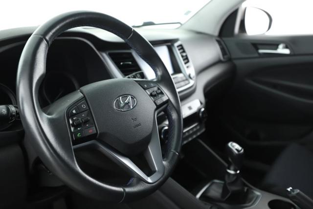 Hyundai Tucson image 8