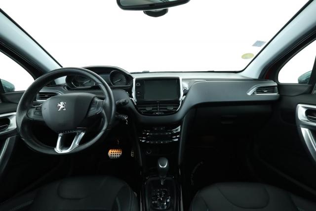 Peugeot 2008 image 1
