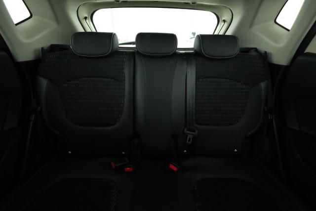 Renault Captur image 2