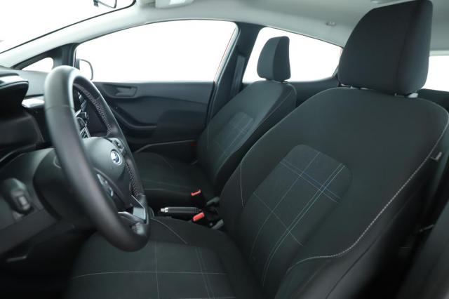 Ford Fiesta image 7