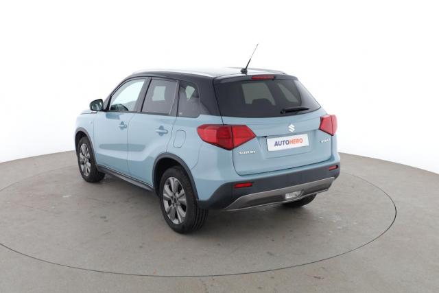 Suzuki Vitara image 6