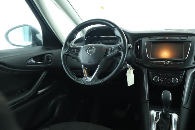 Opel Zafira image 5