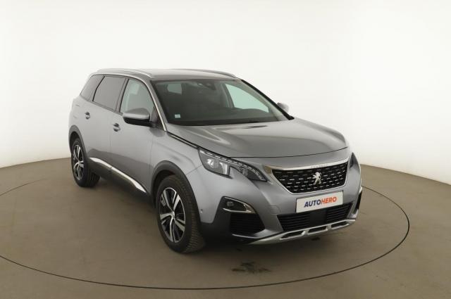 Peugeot 5008 image 8
