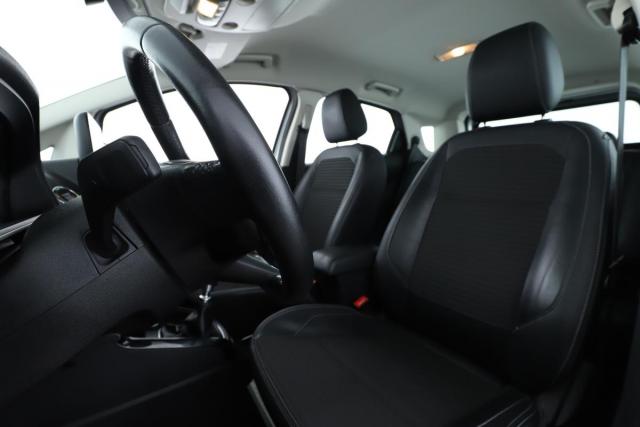 Ford Ecosport image 3