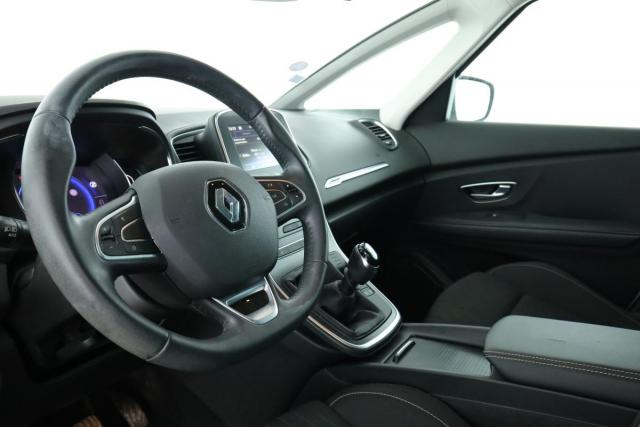 Renault Grand Scénic image 9