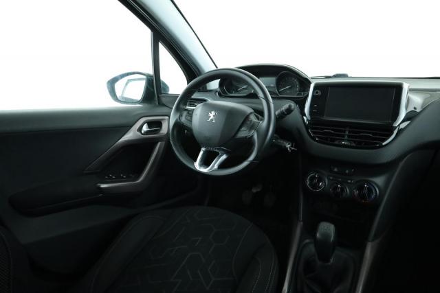 Peugeot 2008 image 5