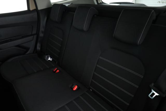 Dacia Duster image 1