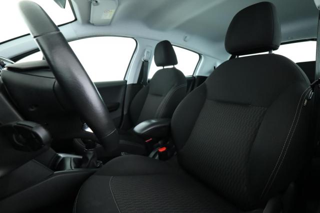 Peugeot 208 image 2