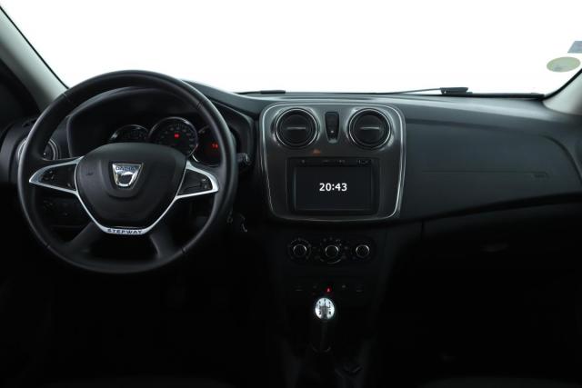 Dacia Sandero Ii image 2