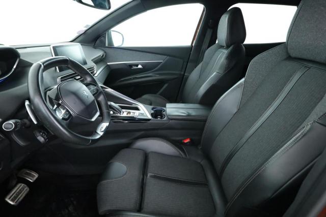 Peugeot 3008 image 2