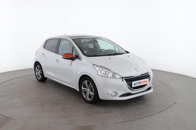 Peugeot 208 image 3