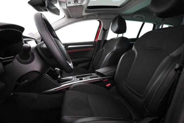 Renault Talisman Estate image 2