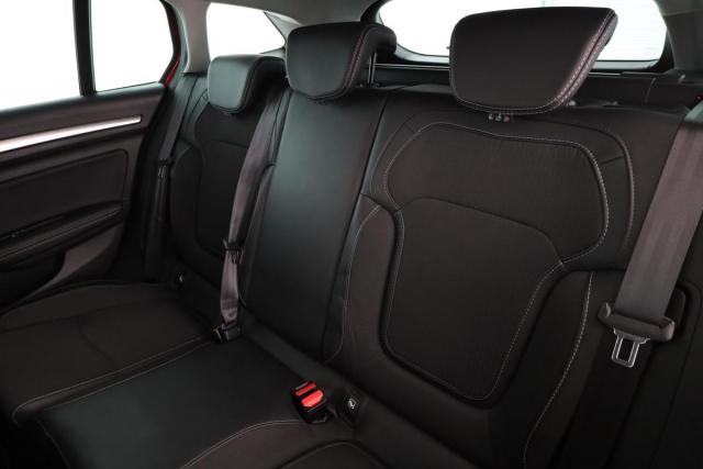 Renault Talisman Estate image 3