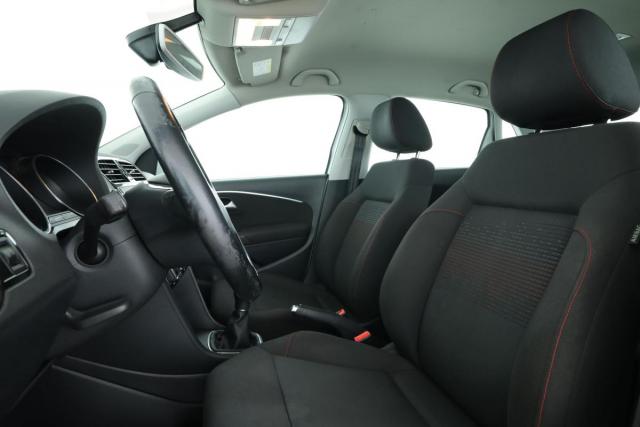 Volkswagen Polo image 8
