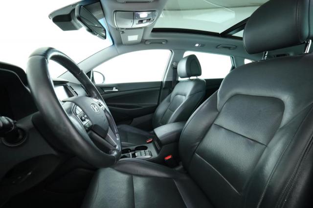 Hyundai Tucson image 2