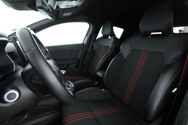 Renault Clio image 8