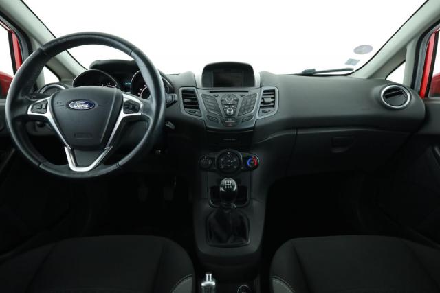 Ford Fiesta image 9