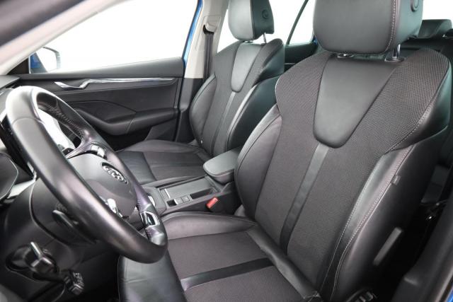 Skoda Octavia image 5