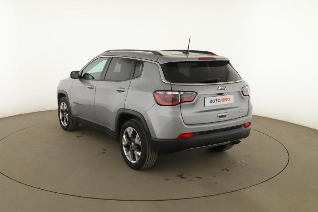 Jeep Compass image 4