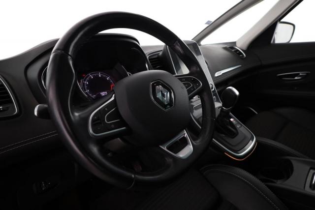 Renault Grand Scénic image 1