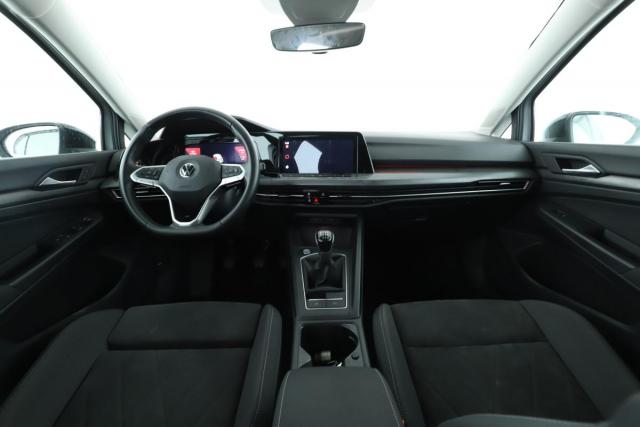 Volkswagen Golf image 8