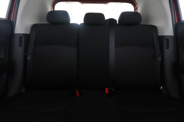 Mitsubishi Space Star image 5