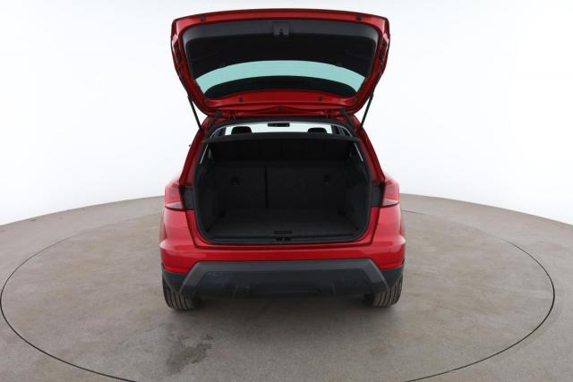 Seat Arona image 2
