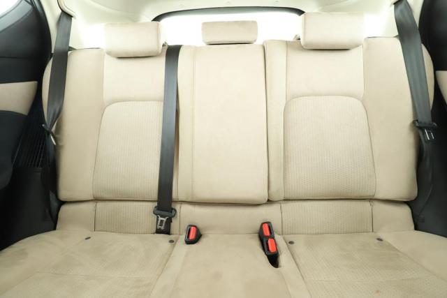 Lexus Ct 200h image 9