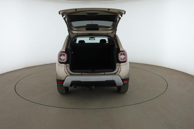 Dacia Duster image 1