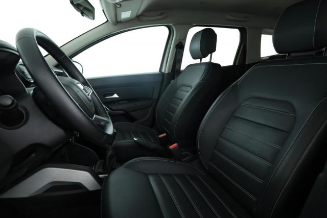 Dacia Duster image 5