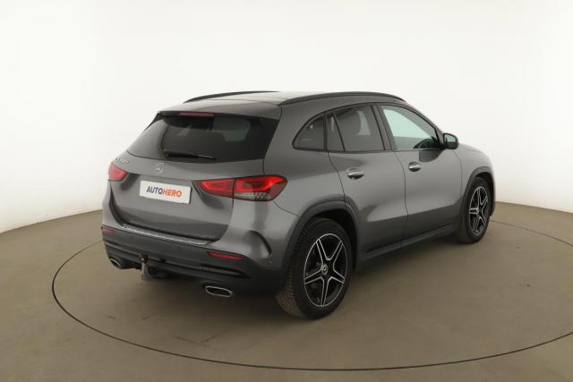 Mercedes Benz Gla image 5