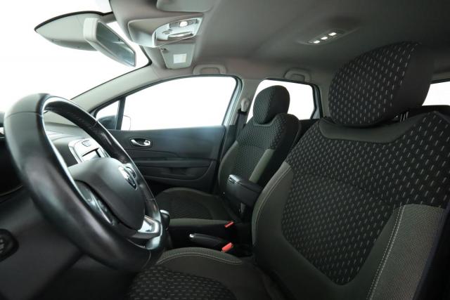 Renault Captur image 8