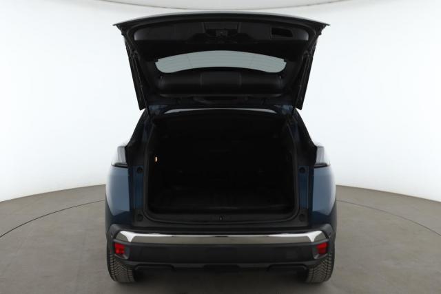 Peugeot 3008 image 2