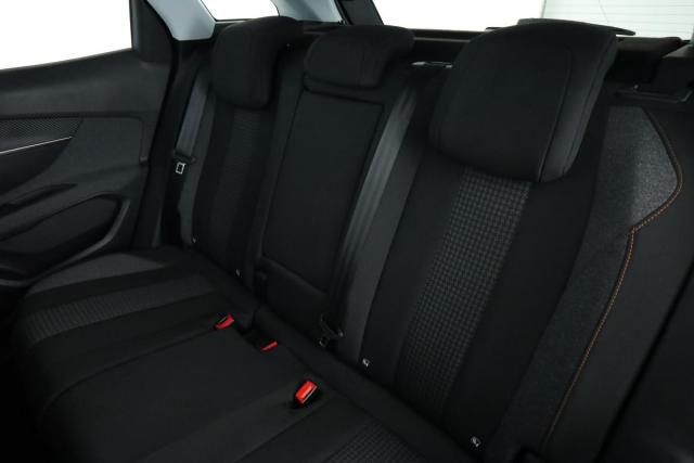 Peugeot 3008 image 9