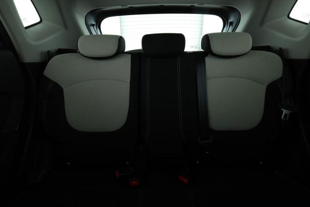 Renault Captur image 1