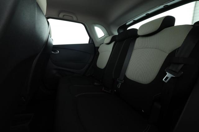 Renault Captur image 8