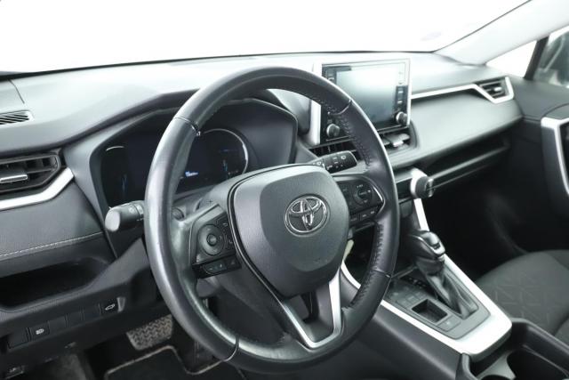 Toyota Rav4 image 6