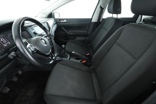 Volkswagen Polo image 8