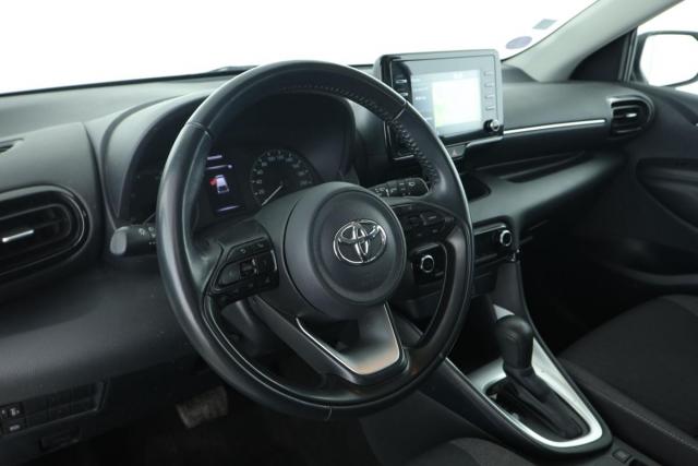 Toyota Yaris image 2
