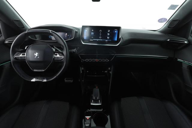 Peugeot 2008 image 7