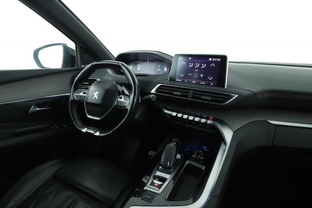 Peugeot 3008 image 2
