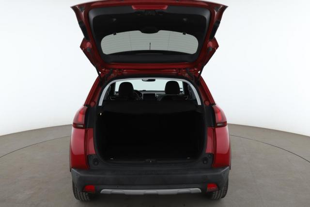 Peugeot 2008 image 3