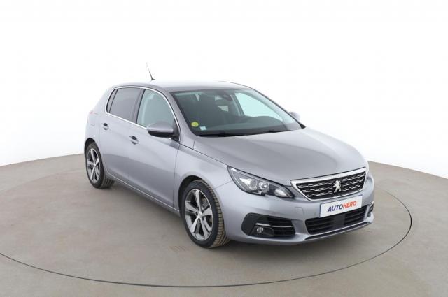 Peugeot 308 image 8