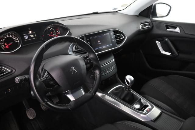 Peugeot 308 image 3