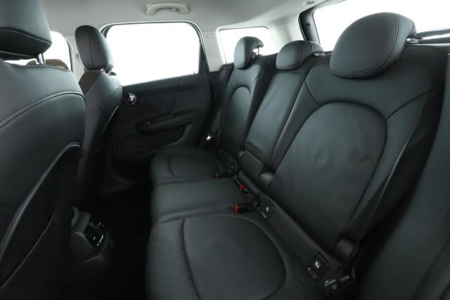 Mini Countryman image 9