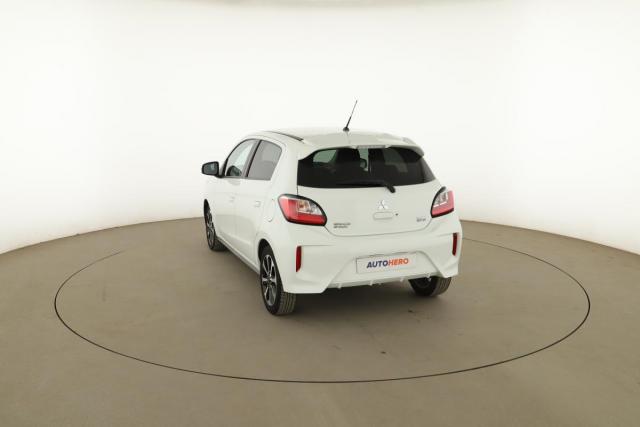 Mitsubishi Space Star image 9