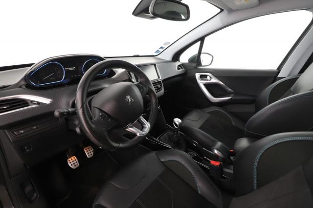 Peugeot 2008 image 4